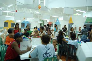 Distributions scolaires à St-Luce